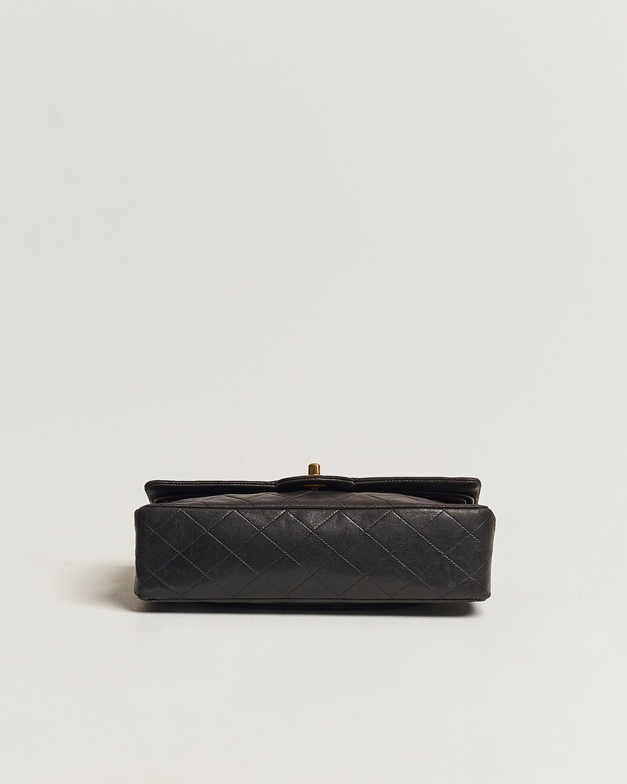 Mies | Chanel Pre-Owned Classic Medium Flap Bag Calf Leather Black | Chanel Pre-Owned | Classic Medium Flap Bag Calf Leather Black