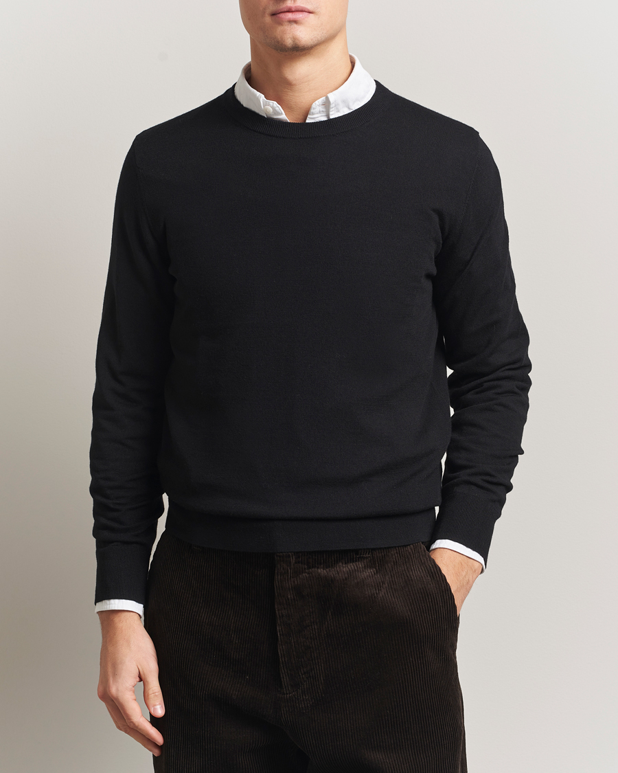 Mies | Puserot | Filippa K | Merino Round Neck Sweater Black