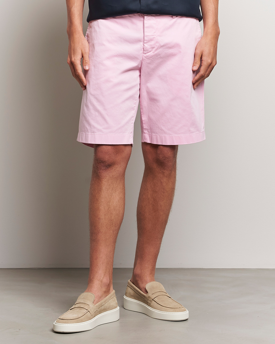 Mies | Chino-shortsit | J.Lindeberg | Nathan Cloud Satin Shorts Pink Lavender