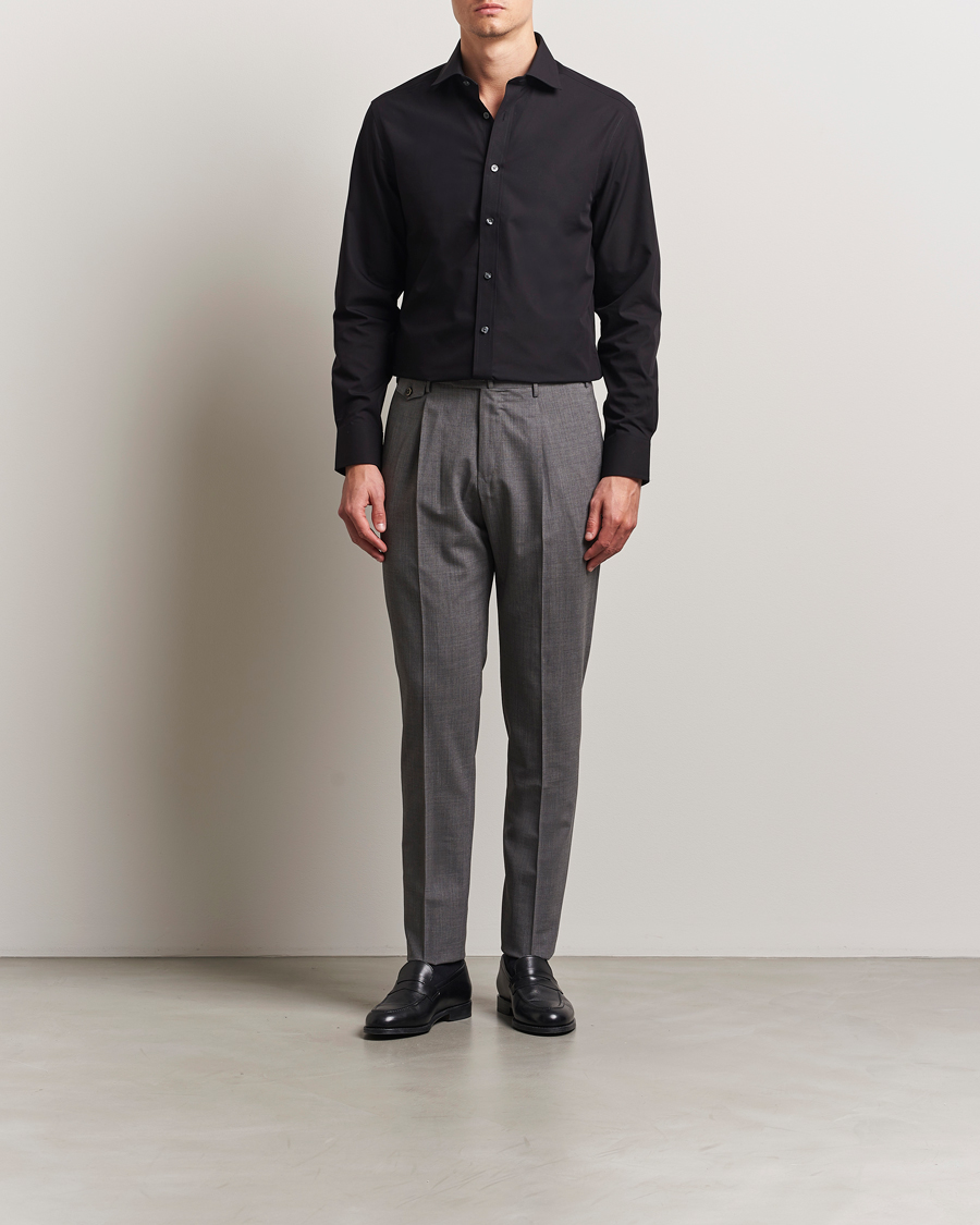 Mies | Kauluspaidat | Charles Tyrwhitt | Slim Fit Non Iron Poplin Cut Away Shirt Black