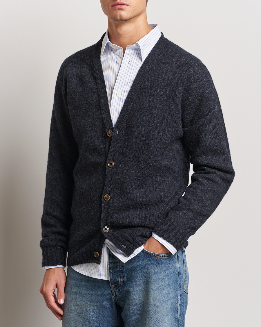 Mies |  | Harley Of Scotland | Supersoft Lambswool Cardigan Charcoal