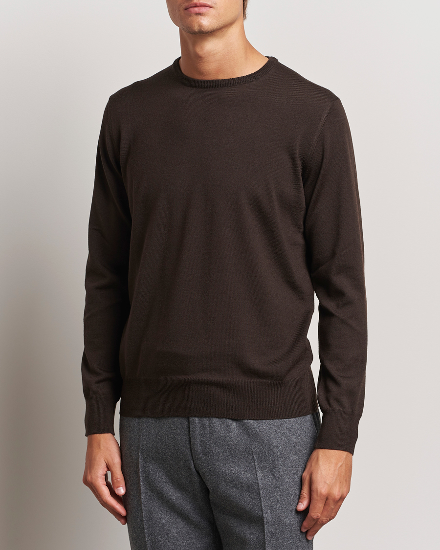 Mies | O-aukkoiset neulepuserot | Morgano | Extra Fine Merino Wool Crewneck Dark Brown