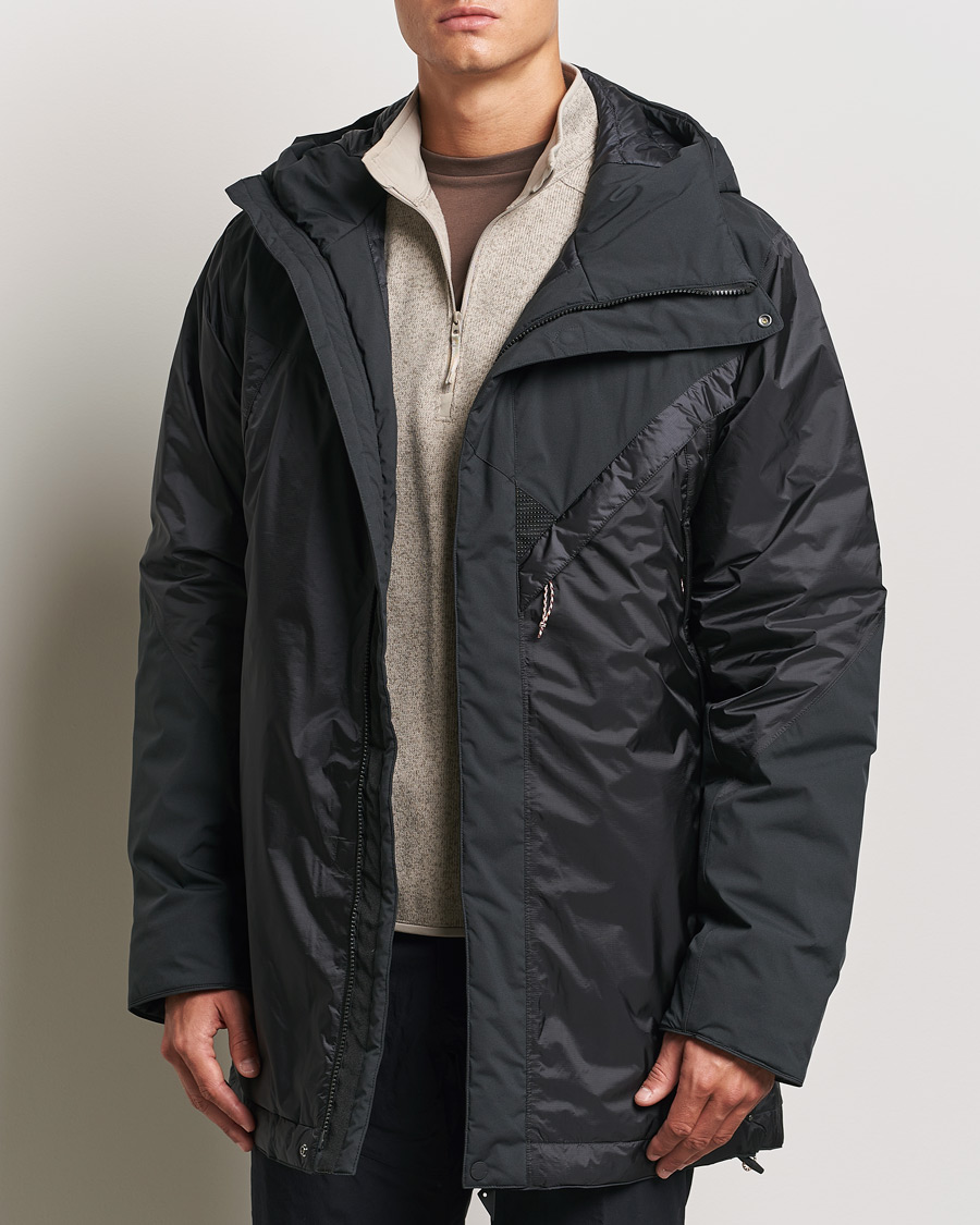 Mies |  | Klättermusen | Aud Waterproof Down Jacket Pitch Black