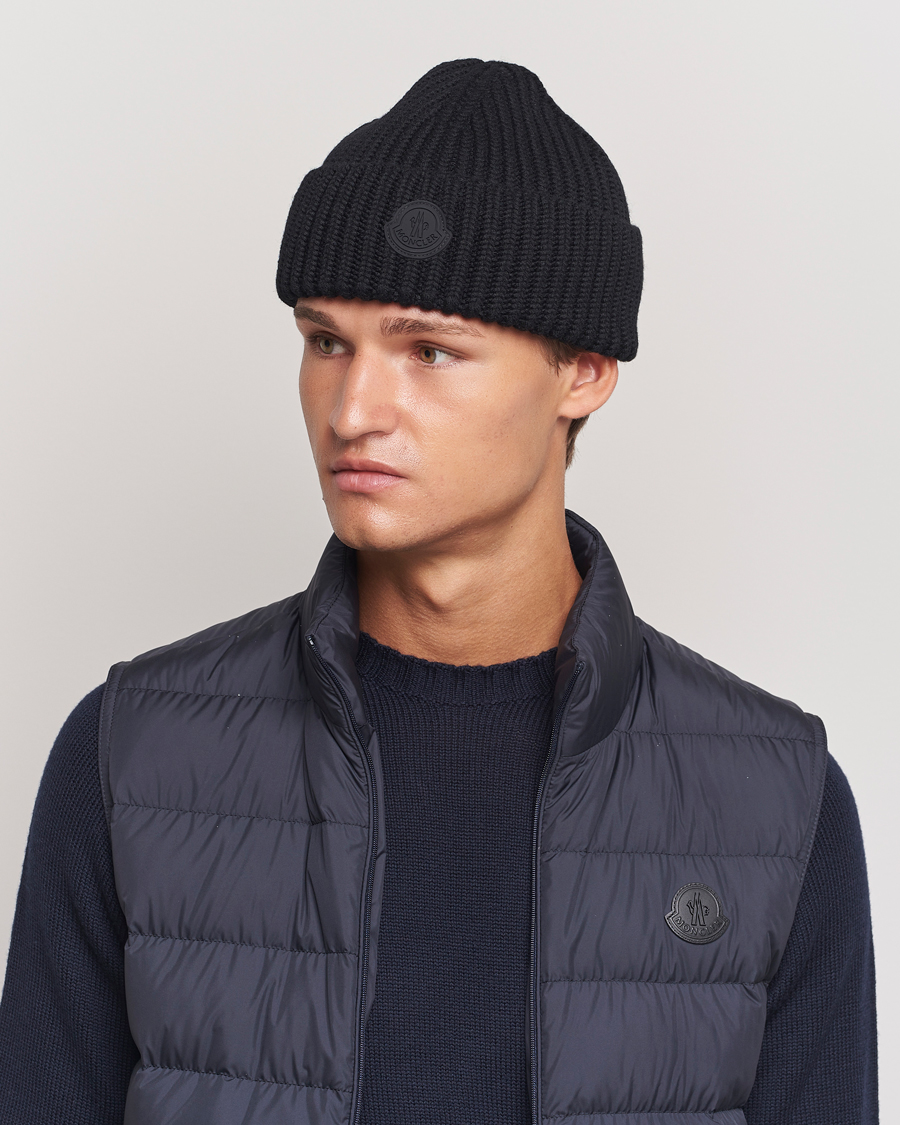 Mies |  | Moncler | Tonal Logo Beanie Black