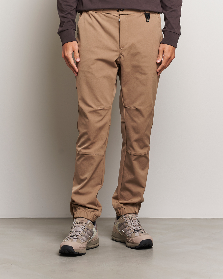 Mies |  | Moncler Grenoble | Belted Tech Pants Beige