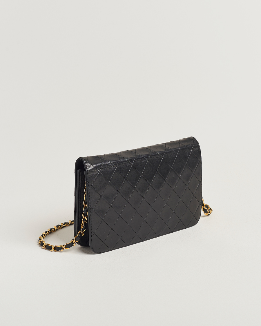 Mies | Chanel Pre-Owned Single Full Flap Bag Black Lambskin | Chanel Pre-Owned | Single Full Flap Bag Black Lambskin