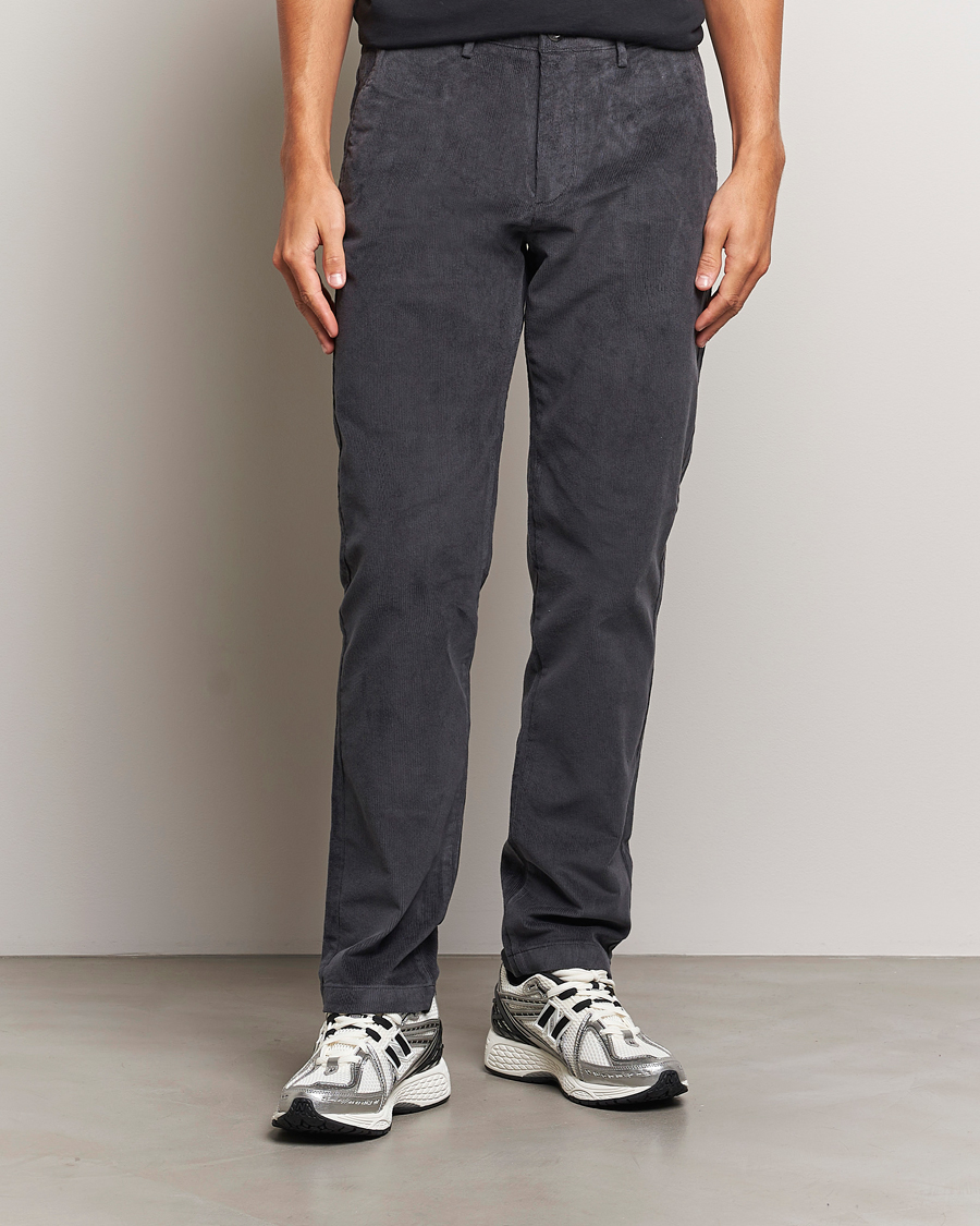 Mies |  | Dockers | Slim Cotton Corduroy Chino Asphalt