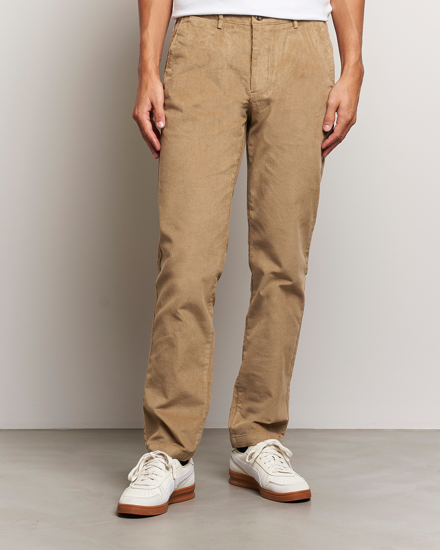 Mies |  | Dockers | Slim Cotton Corduroy Chino Harvest Gold