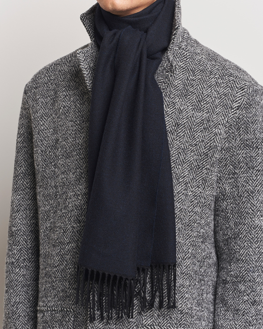 Mies |  | Eton | Merino Wool Herringbone Scarf Navy Blue