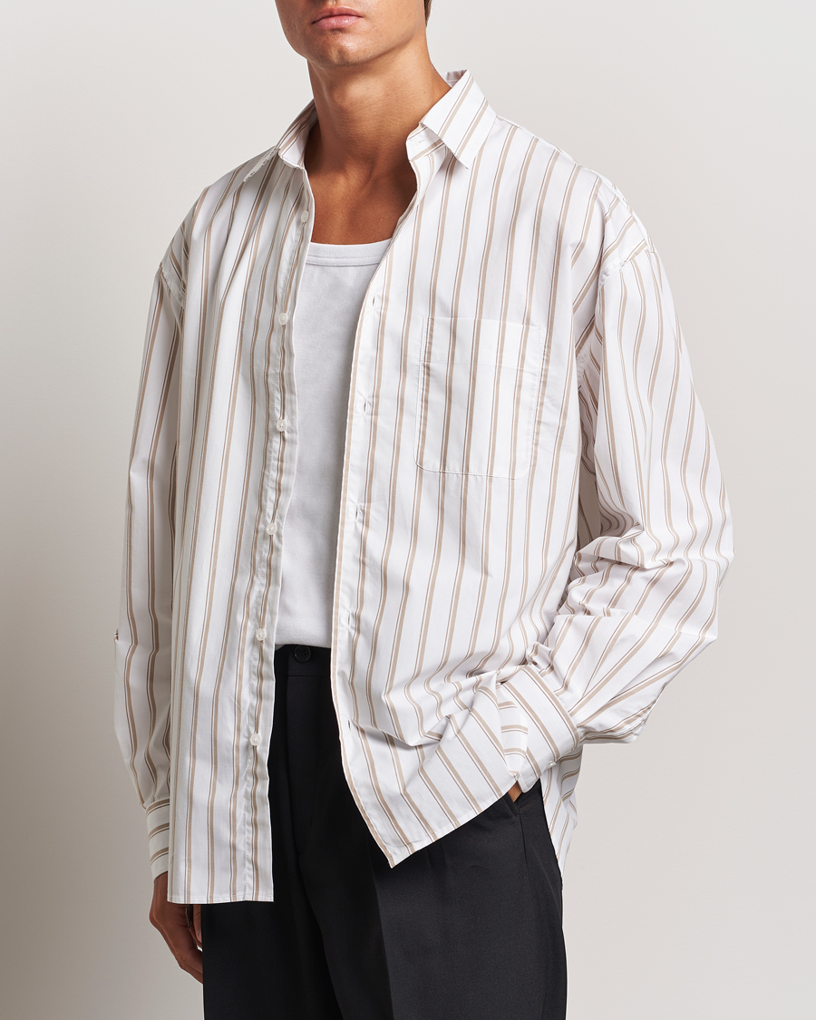 Mies | Kauluspaidat | Filippa K | Classic Relaxed Striped Shirt Light Brown/Canvas Beige