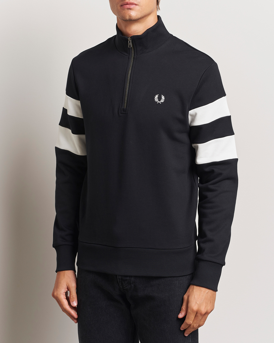 Mies |  | Fred Perry | Tipped Sleeve Half Zip Sweatshirt Black