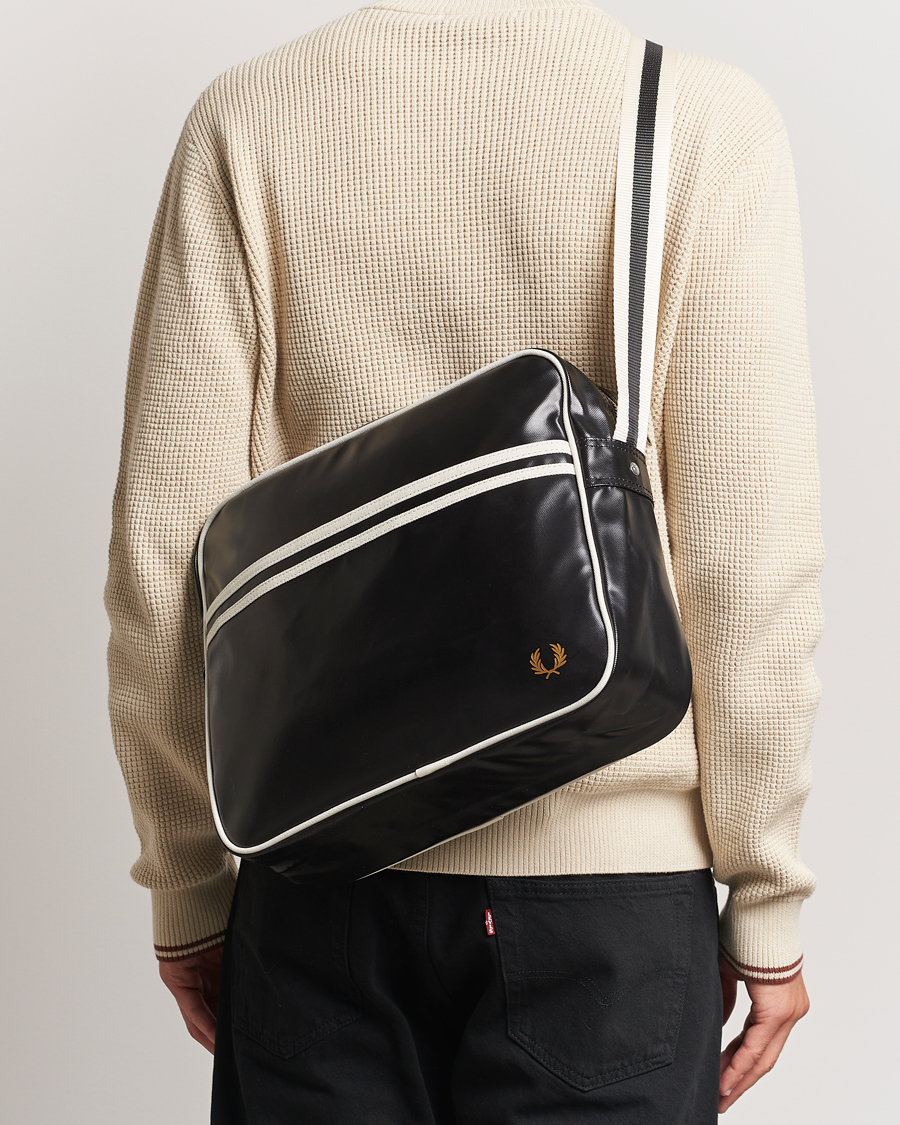 Mies |  | Fred Perry | Classic Shoulder Bag Black/Ecru