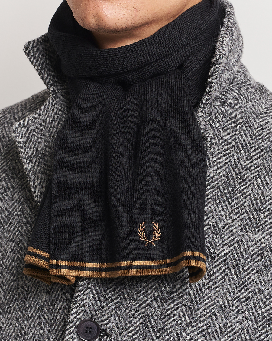 Mies |  | Fred Perry | Twin Tipped Merino Wool Scarf Black