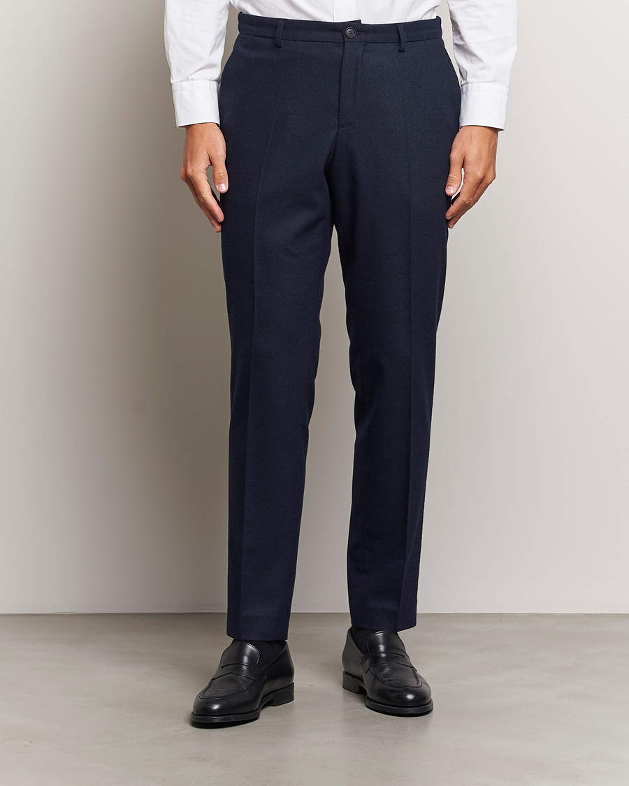 Mies |  | BOSS BLACK | Genius Wool Tech Trousers Dark Blue