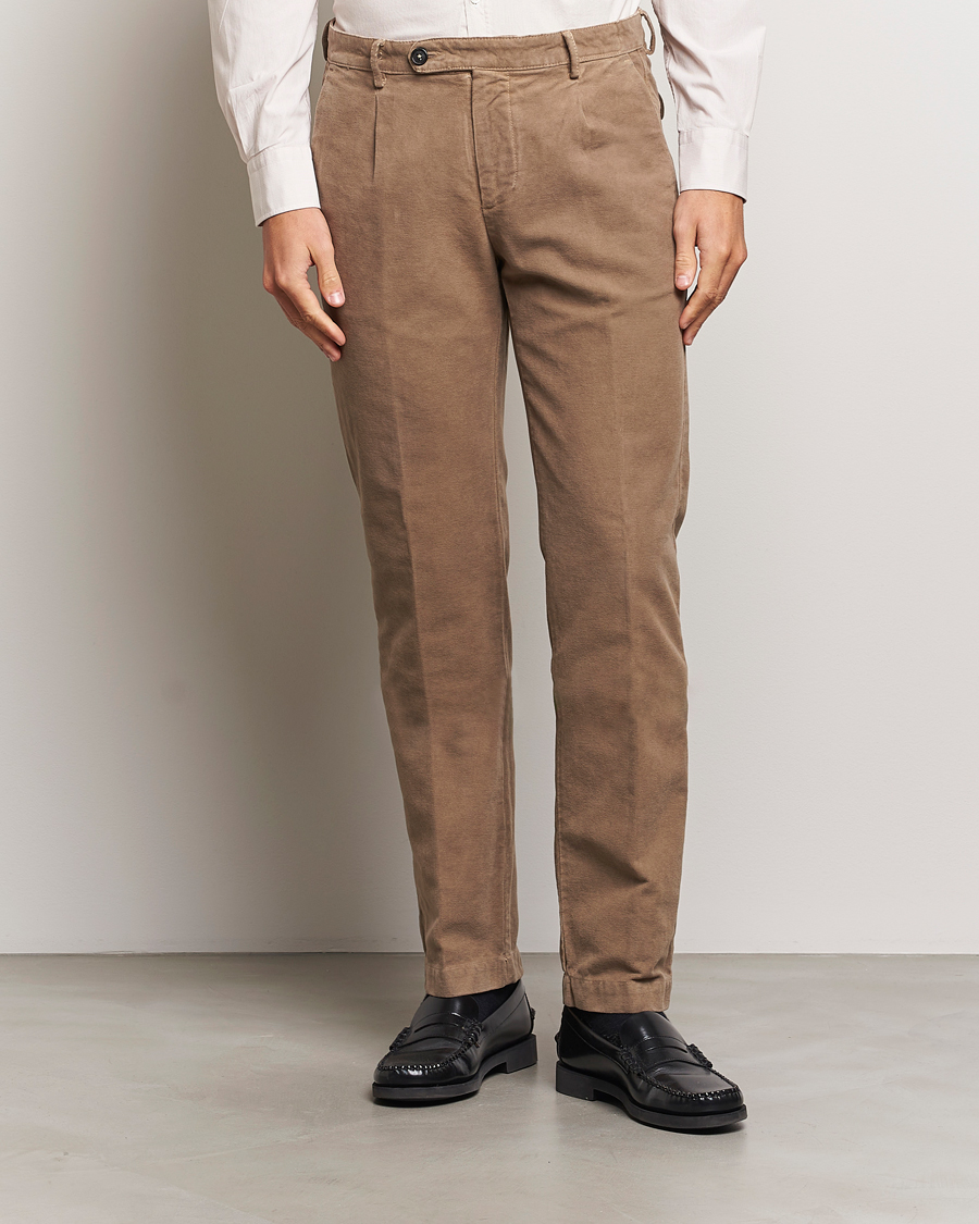 Mies |  | Massimo Alba | Ionio Pleated Moleskine Trousers Brown