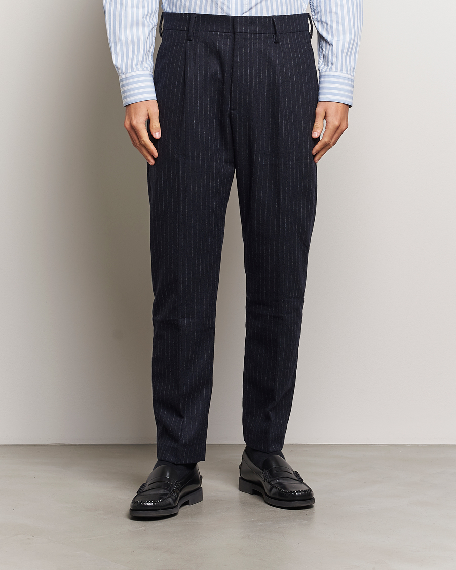 Mies |  | NN07 | Bill Wool Pleated Trousers Navy Blue Pinstripe