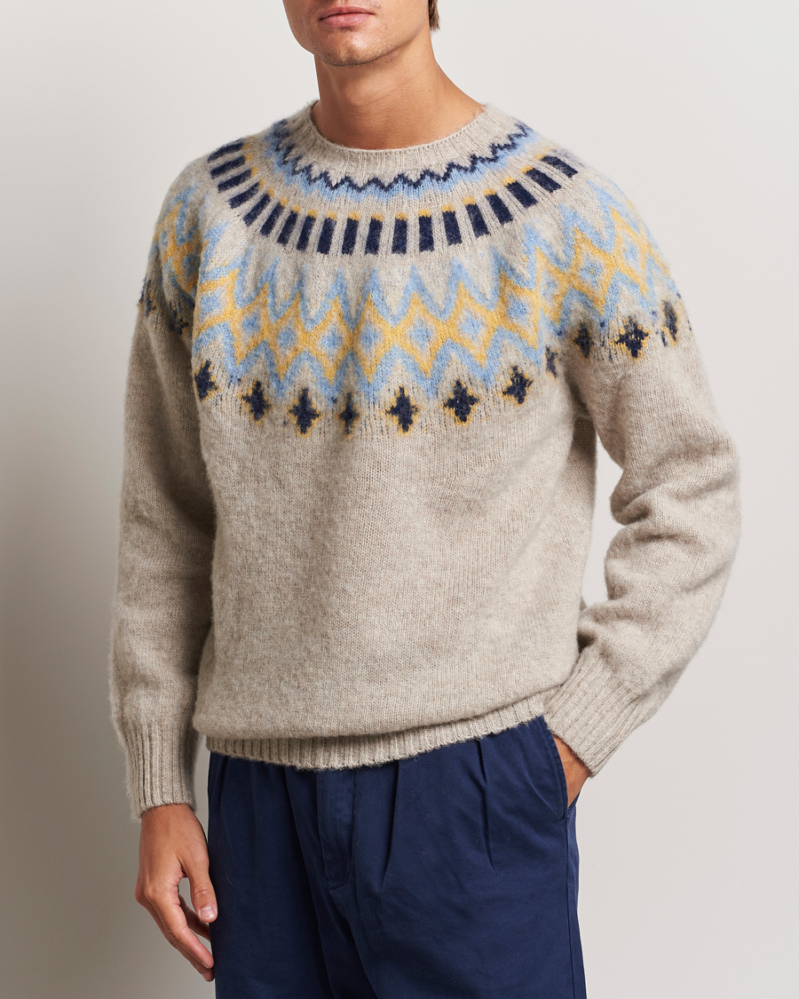 Mies |  | Howlin\' | Brushed Wool Fair Isle Crew Sweater Cosmic Latte