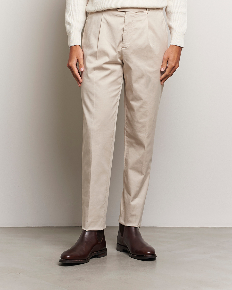 Mies |  | Brunello Cucinelli | Slim Fit Pleated Trousers Light Beige