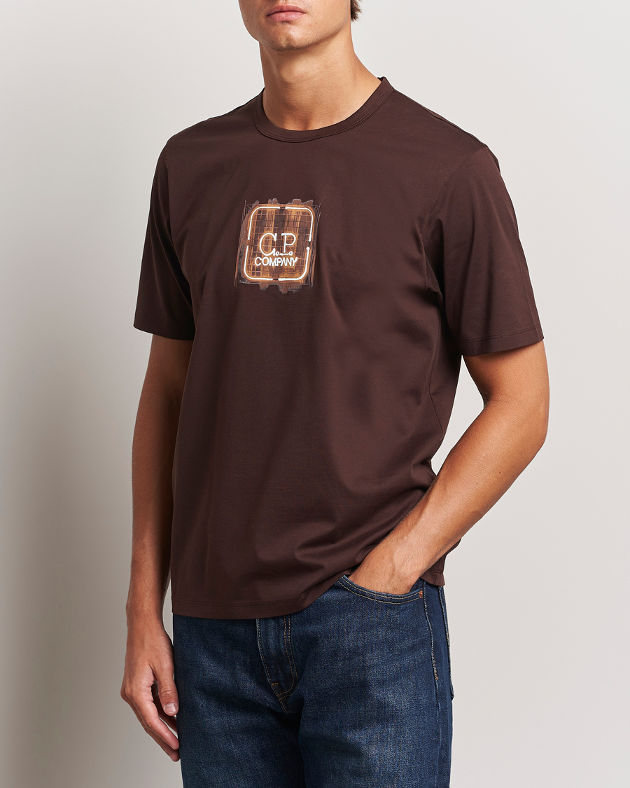 Mies |  | C.P. Company | Metropolis Mercerized Chest Logo T-Shirts Brown