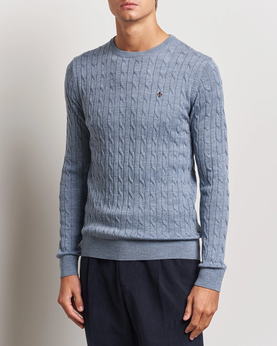 Mies | Business & Beyond - Casual | Morris | Merino Cable O-Neck Light Blue