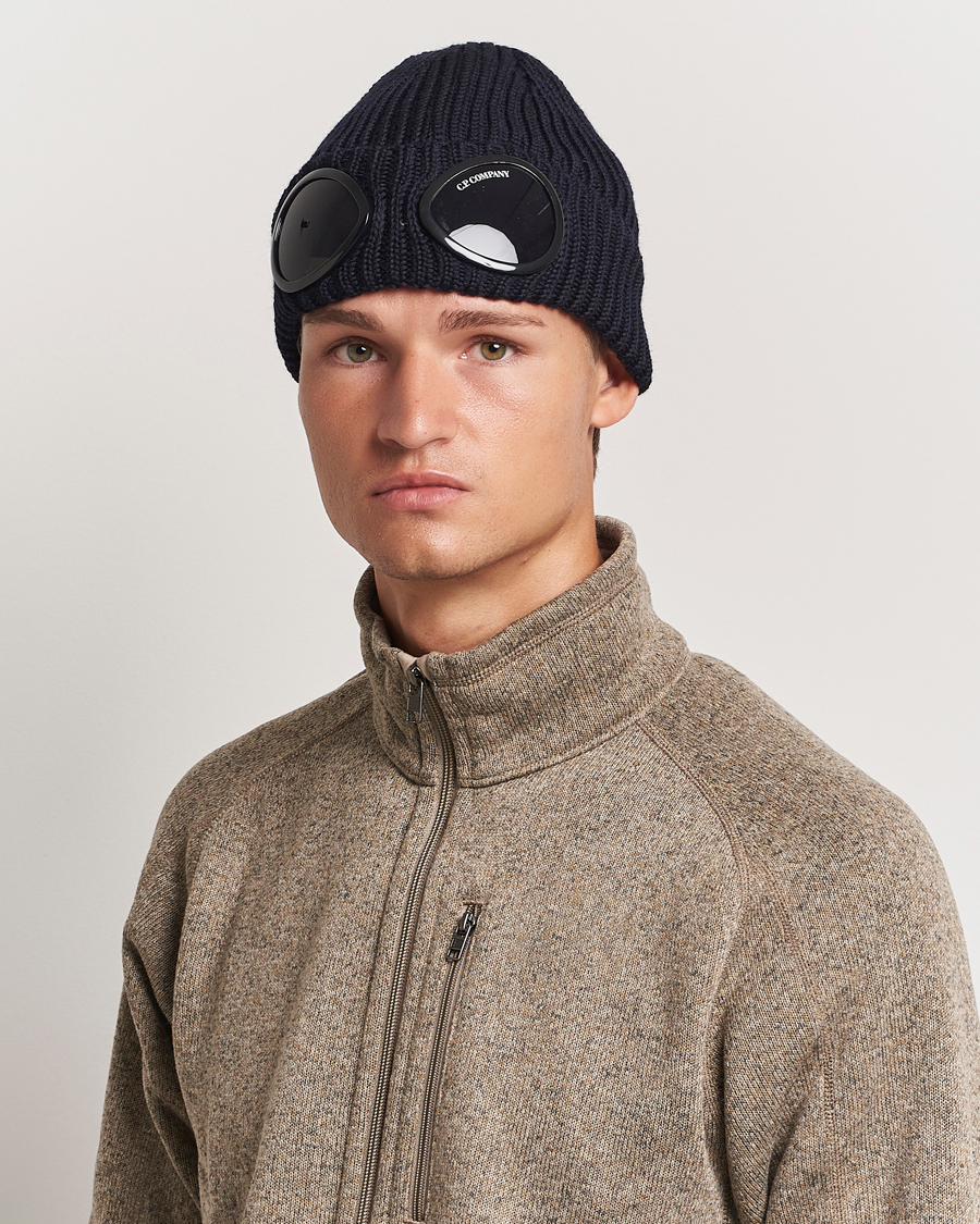 Mies |  | C.P. Company | Knitted Merino Goggle Beanie Navy