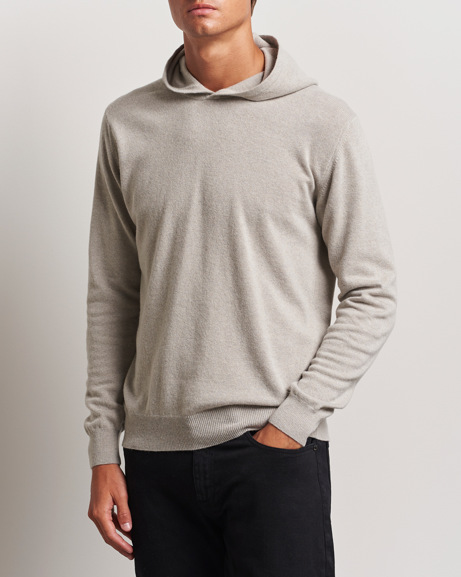Mies |  | Oscar Jacobson | Pascal Wool/Cashmere Hoodie Beige