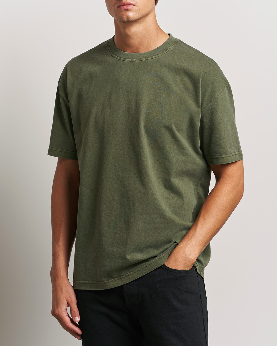 Mies |  | Samsøe Samsøe | Pigment Dyed Crew Neck T-Shirt Forest Night