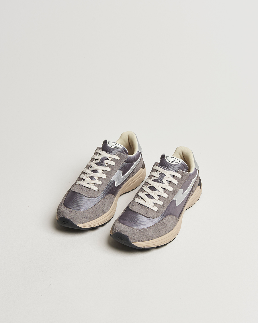 Mies |  | Stepney Workers Club | Osier S-Strike Runner Sneaker Dark Silver