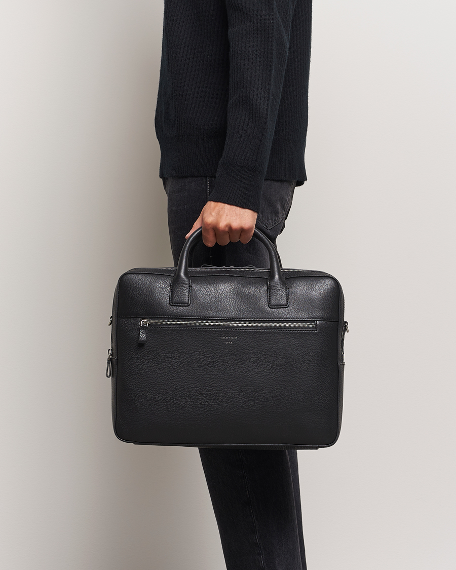 Mies |  | Tiger of Sweden | Beridare Double Zip Leather Briefcase Black