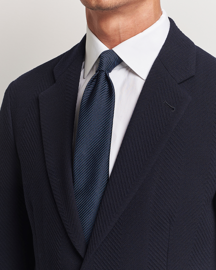 Mies | Arkipuku | Giorgio Armani | Jacquard Twill Silk Tie Navy