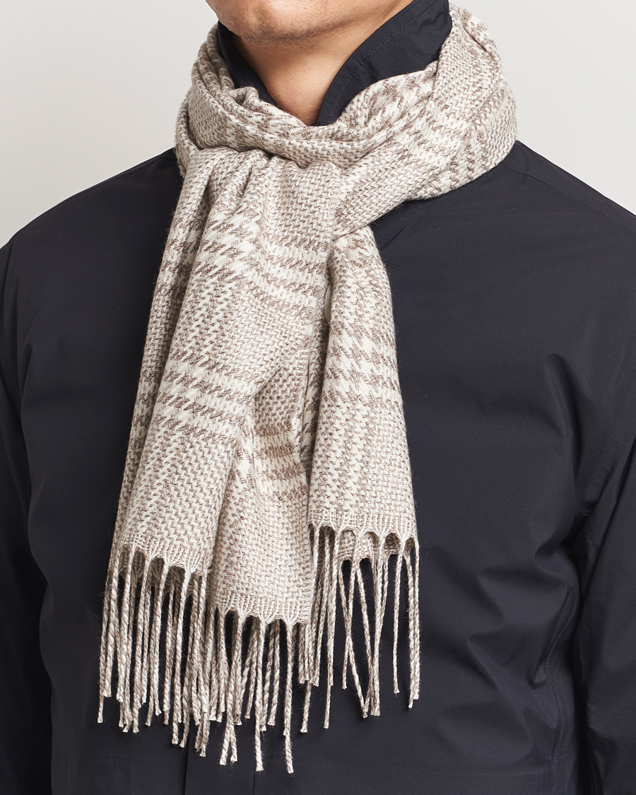 Mies |  | Piacenza Cashmere | Cashmere/Silk Houndstooth Scarf Light Beige