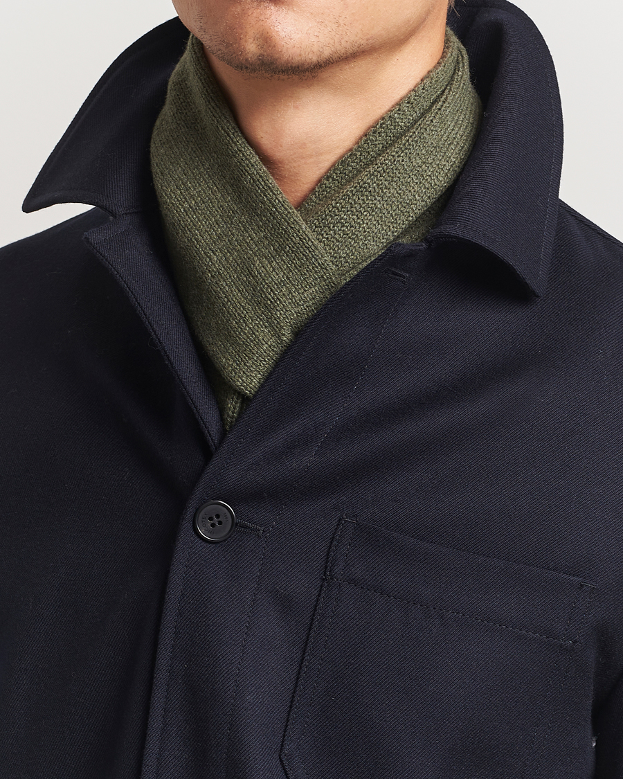 Mies |  | Piacenza Cashmere | Short Loop Cashmere Scarf Olive