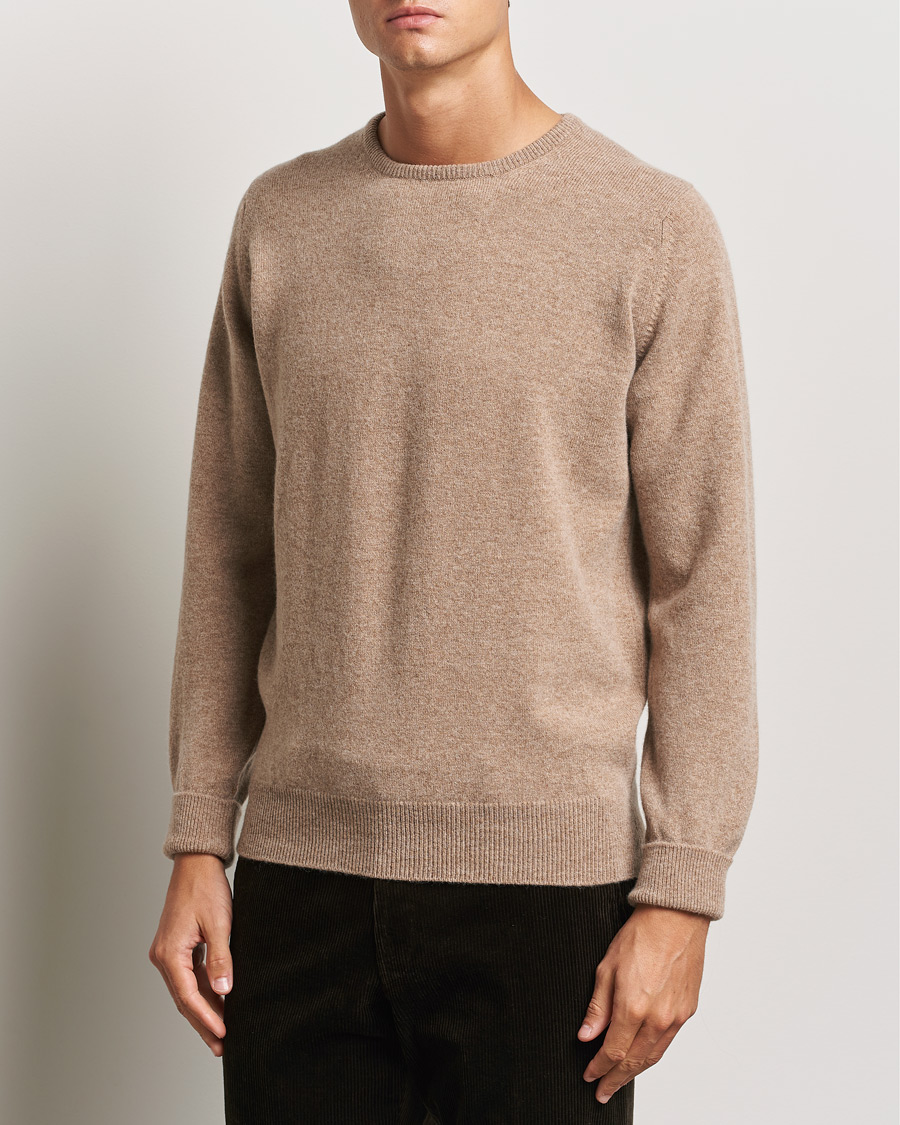 Mies | O-aukkoiset neulepuserot | William Lockie | Rob Lambswool Crewneck Colt