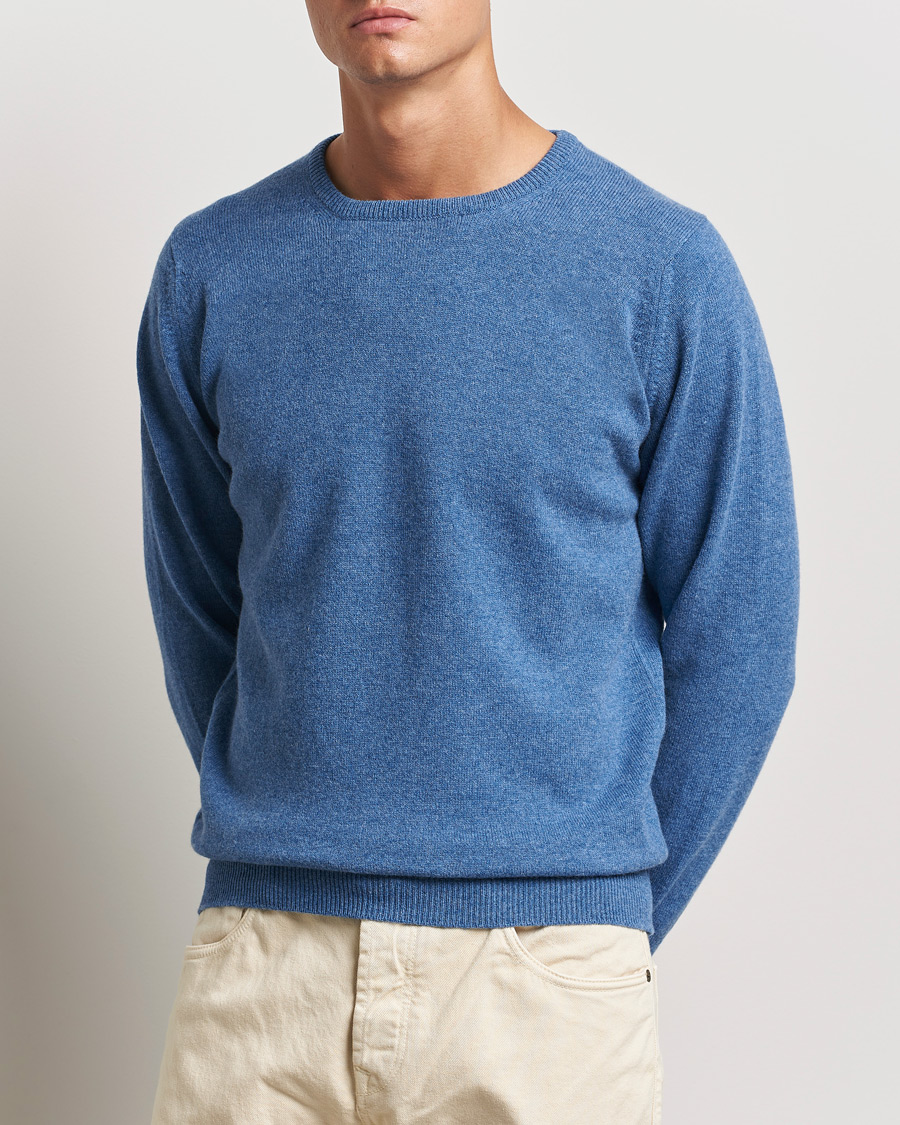 Mies | O-aukkoiset neulepuserot | William Lockie | Rob Lambswool Crewneck Jeans