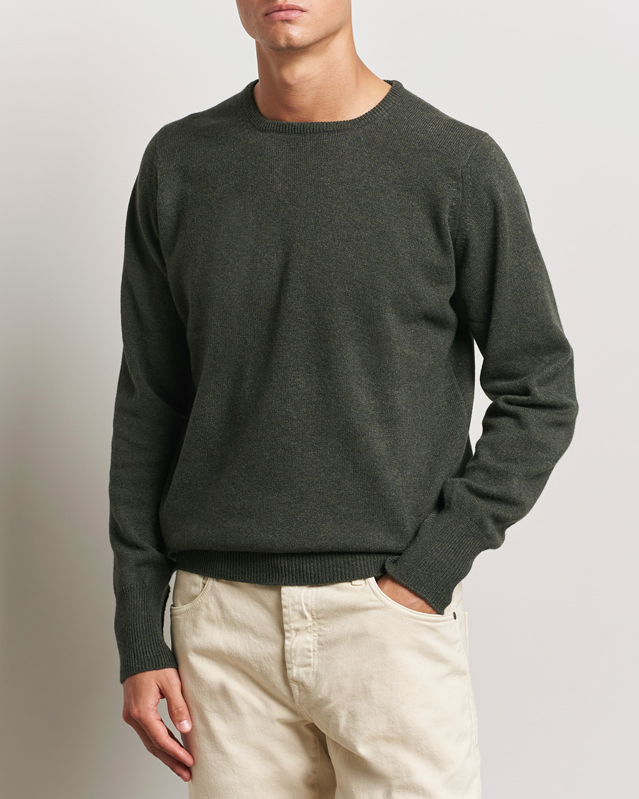 Mies | O-aukkoiset neulepuserot | William Lockie | Rob Lambswool Crewneck Seaweed