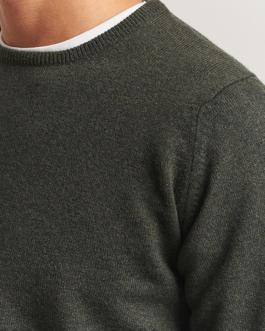 Mies | Puserot | William Lockie | Rob Lambswool Crewneck Seaweed