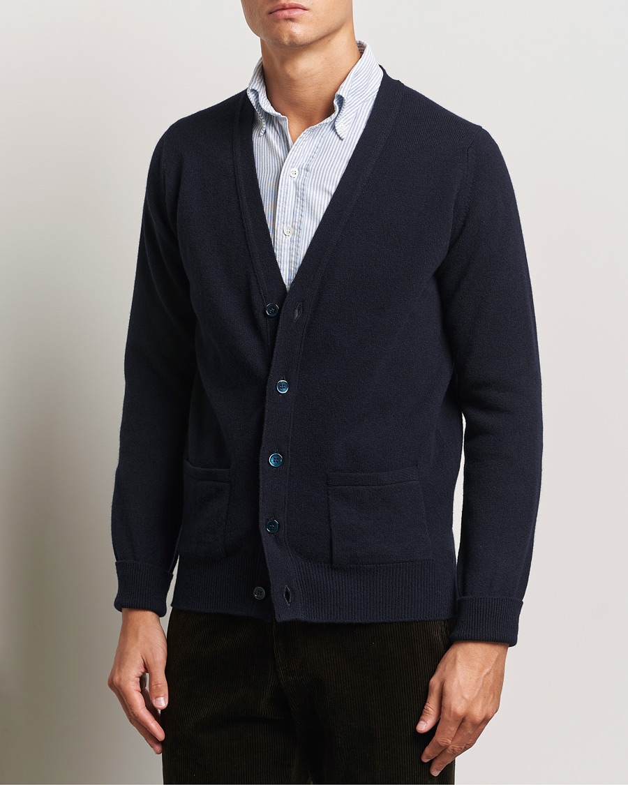 Mies | Puserot | William Lockie | Rob Lambswool Cardigan Navy