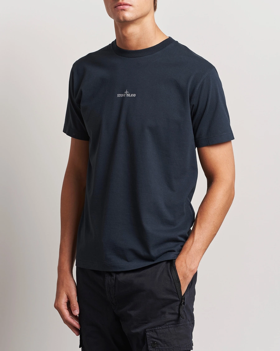 Mies |  | Stone Island | Garment Dyed Jersey Logo T-Shirt Navy Blue