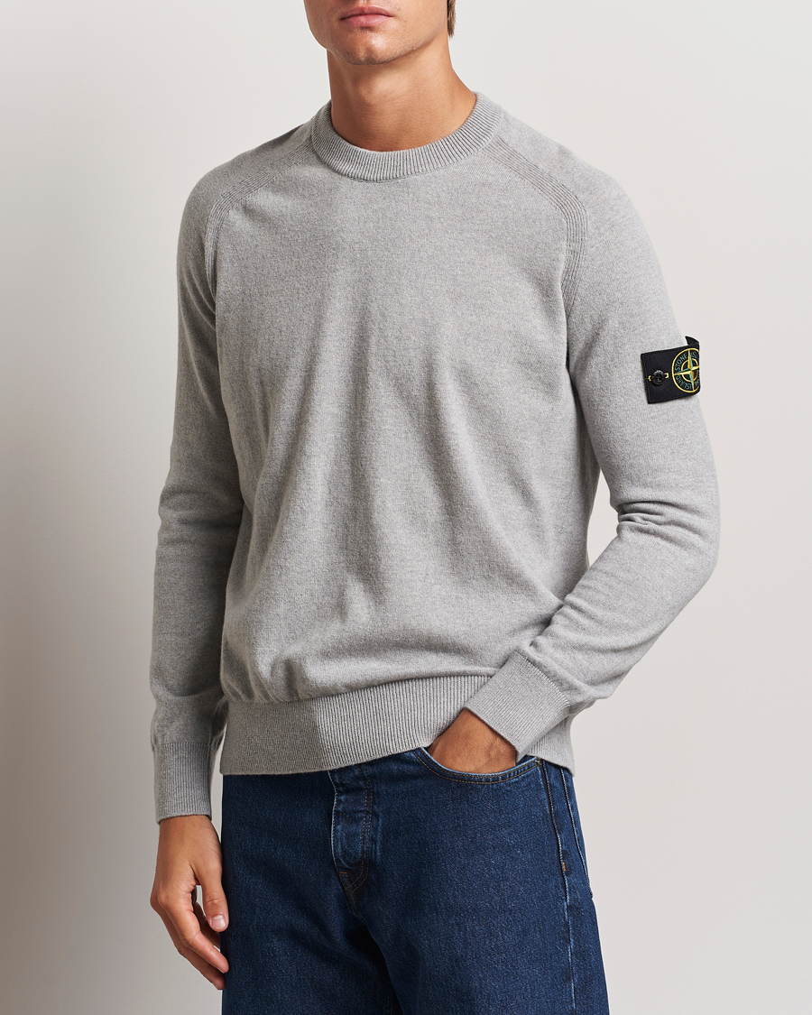 Mies | Neuleet | Stone Island | Cardigan Knit Geelong Wool Crew Neck Melange Grey