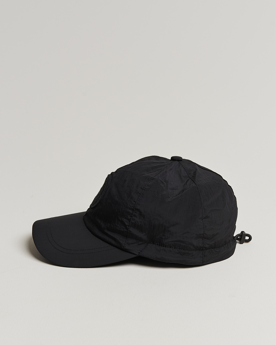 Mies |  | Stone Island | Nylon Metal Logo Cap Black