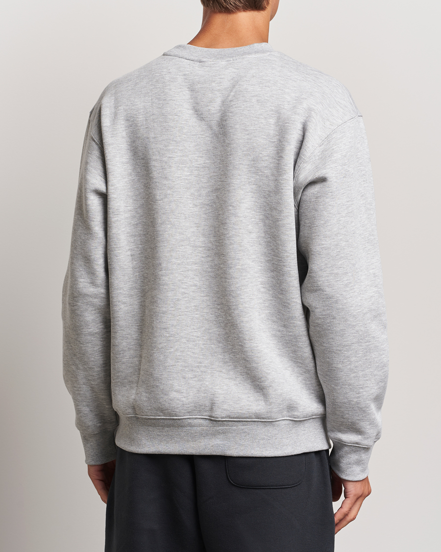 Mies |  | New Balance | Essentials Fleece Sweatshirt Athletic Grey