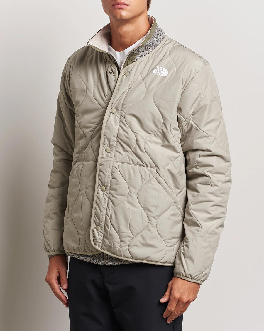 Mies | Tikkitakit | The North Face | Ampato Quilted Liner Grey