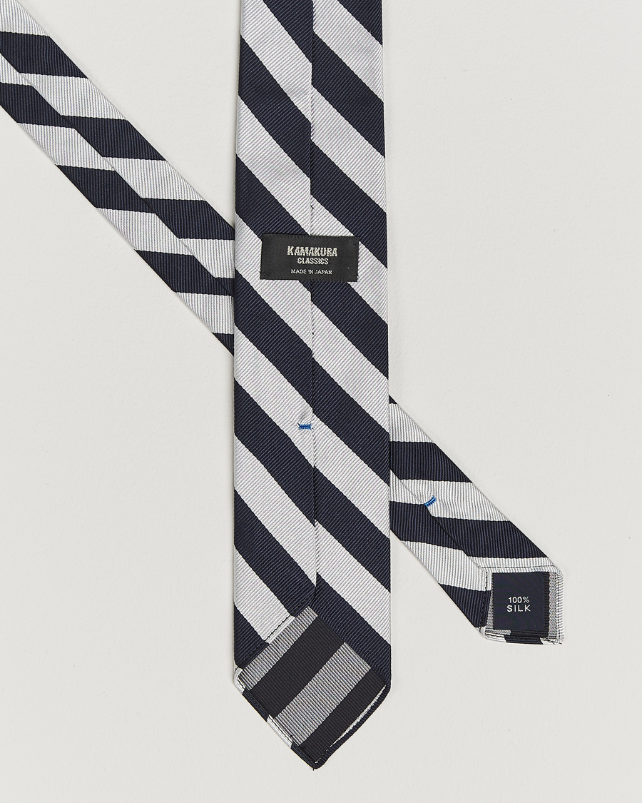 Mies |  | Kamakura Shirts | Vintage Ivy Regimental Stripe Silk Tie Navy/Silver