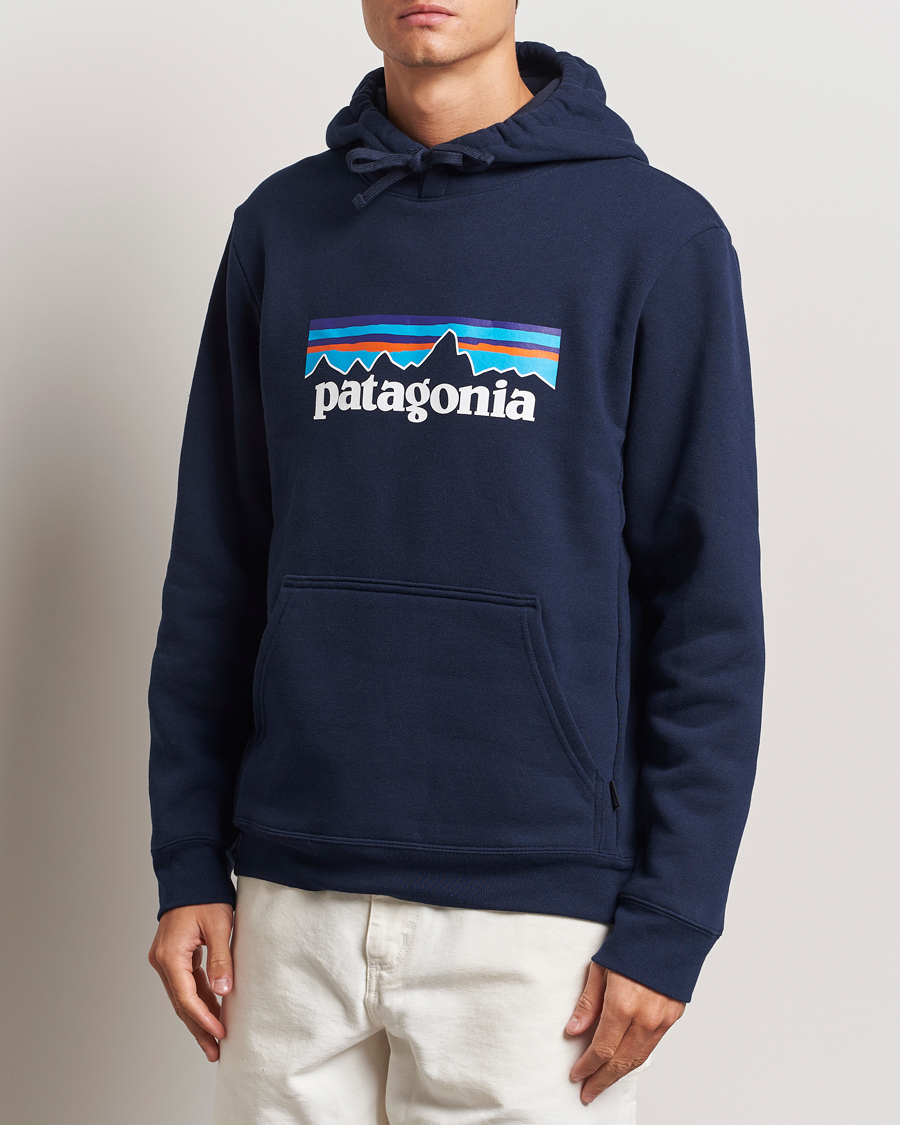 Mies |  | Patagonia | P-6 Logo Uprisal Hoody New Navy