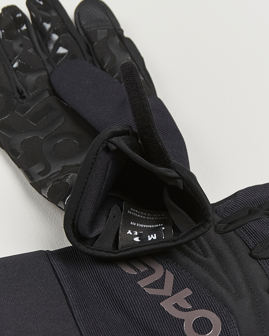 Mies |  | Oakley | Factory Pilot Core Glove Blackout