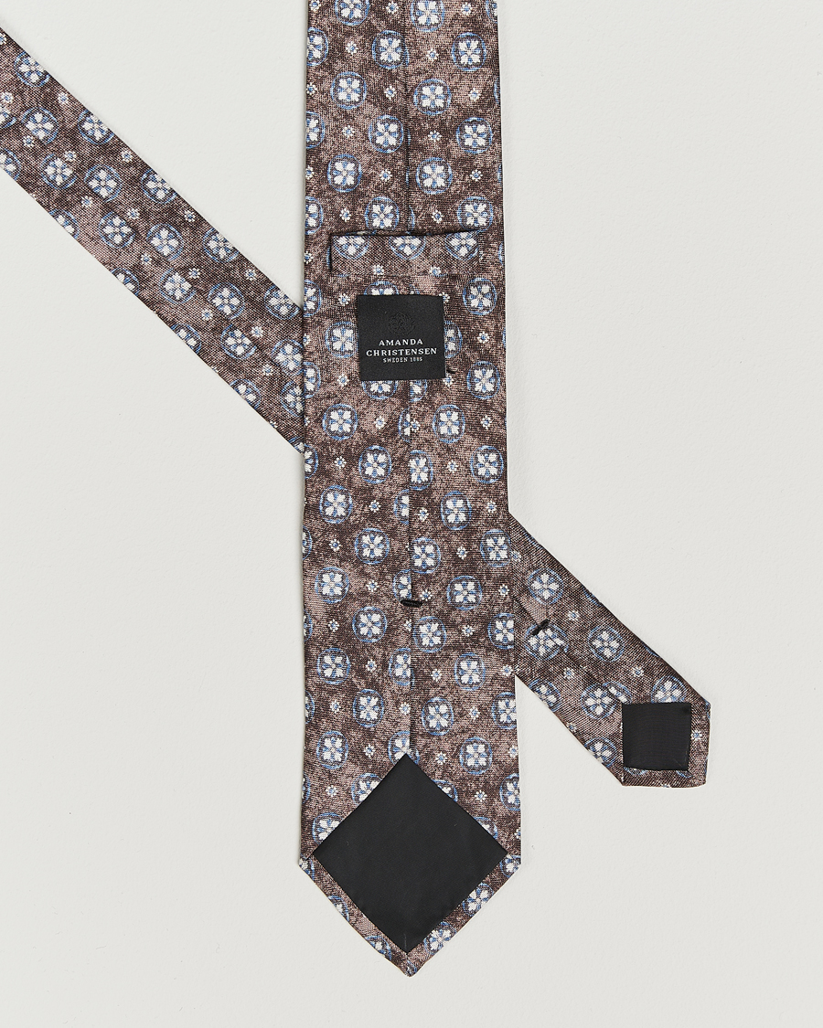 Mies | Amanda Christensen Silk Oxford Printed Flower 8cm Tie Brown | Amanda Christensen | Silk Oxford Printed Flower 8cm Tie Brown