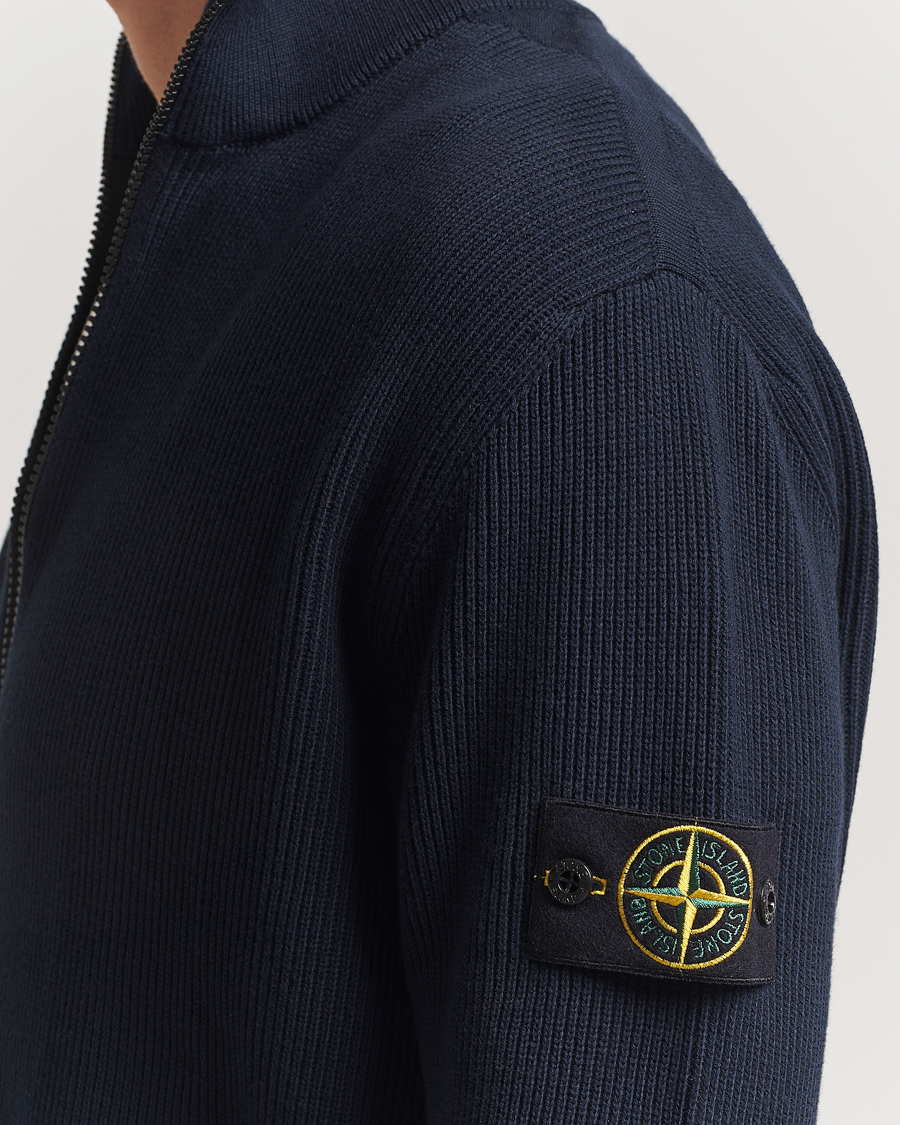 Mies | Puserot | Stone Island | Ribbed Soft Organic Cotton Full Zip Navy Blue
