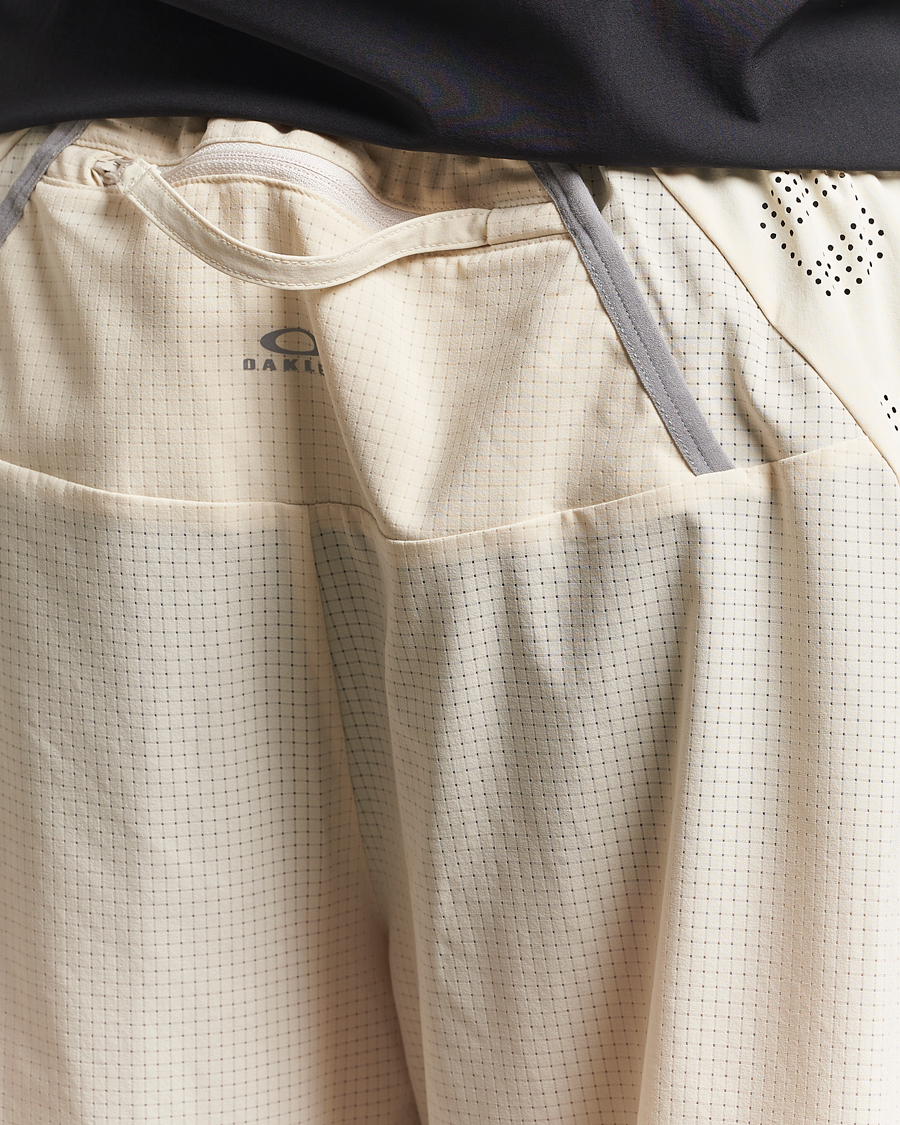 Mies | Housut | Oakley | Latitude Flight Shorts Mist