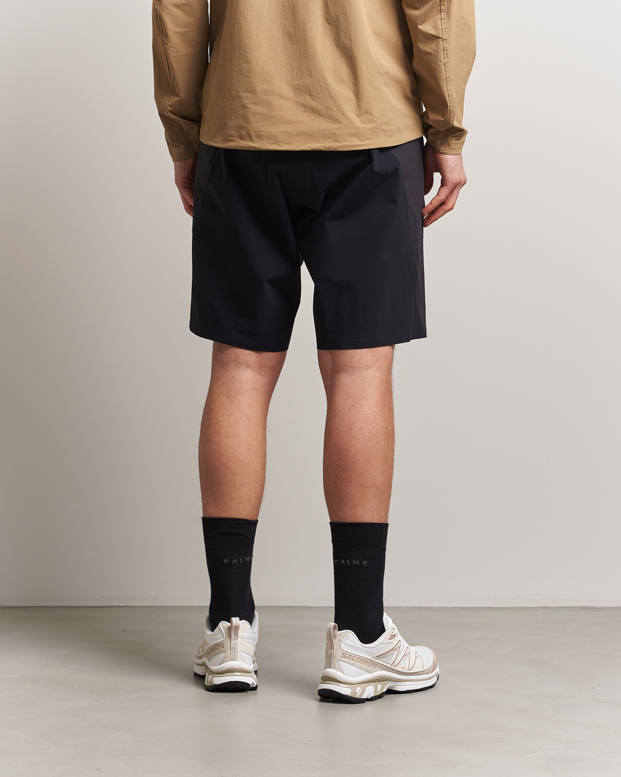 Mies | Shortsit | Arc'teryx Veilance | Secant Lightweight Casual Shorts Black