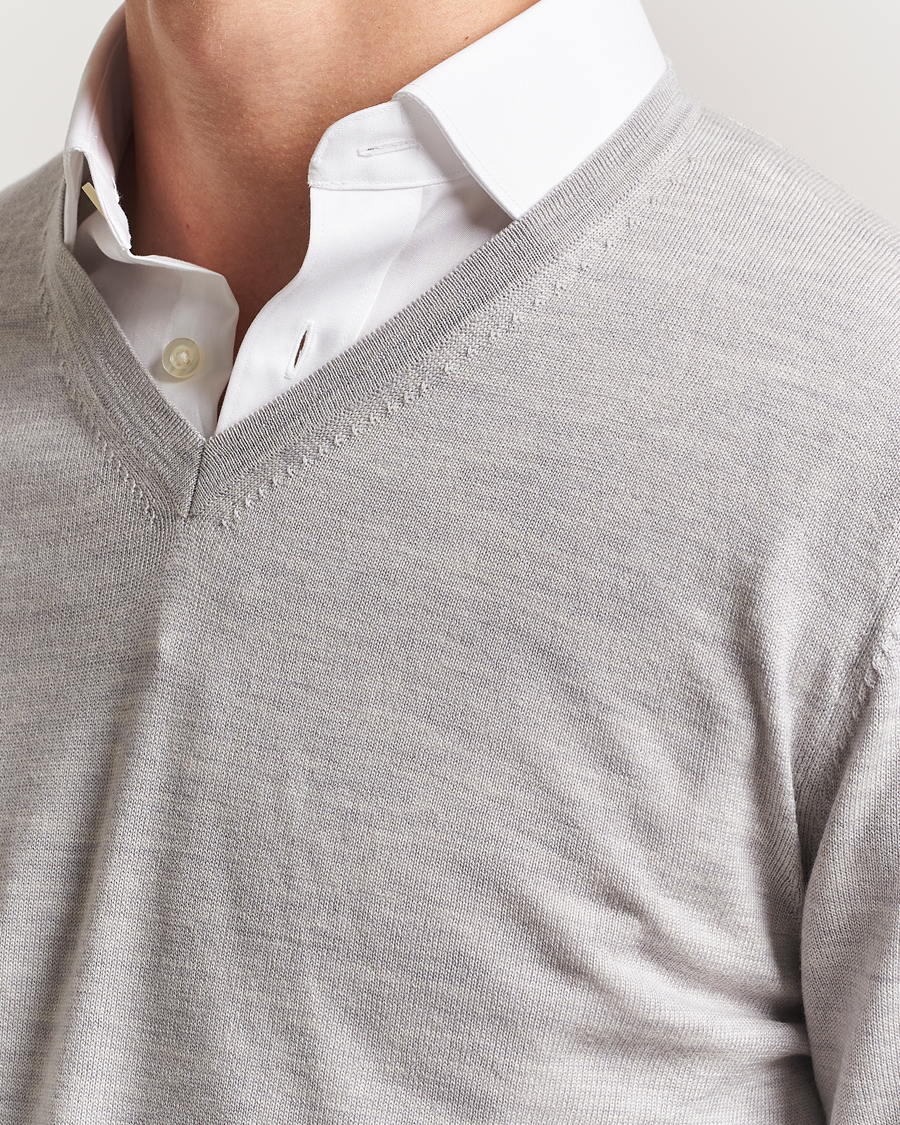 Mies | Puserot | Charles Tyrwhitt | Pure Merino V-Neck Jumper Silver Grey